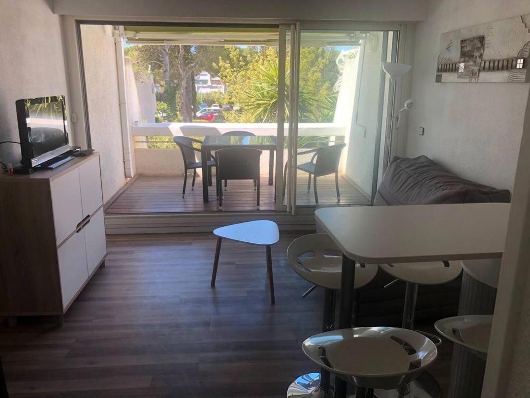 לה גרנד מוט Studio Tres Beau Quartier Le Ponant Avec Piscine Residence Port Vincent מראה חיצוני תמונה